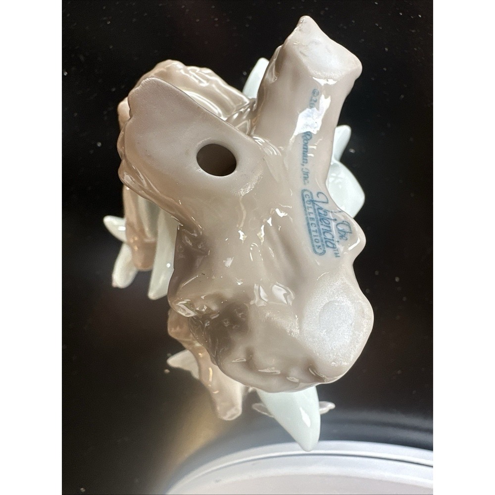 Valencia Collection Vintage Hummingbird Porcelain Figurine  5"X4" (Z6C) - Picture 8 of 8